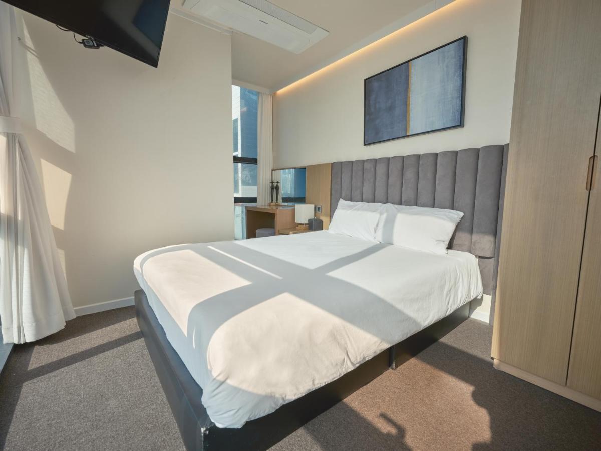 Uh Suite The Haeundae Busan Exteriör bild