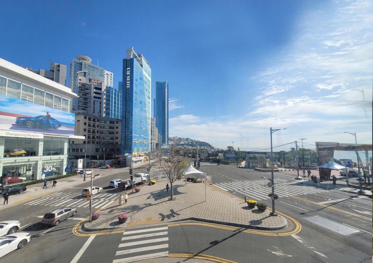 Uh Suite The Haeundae Busan Exteriör bild