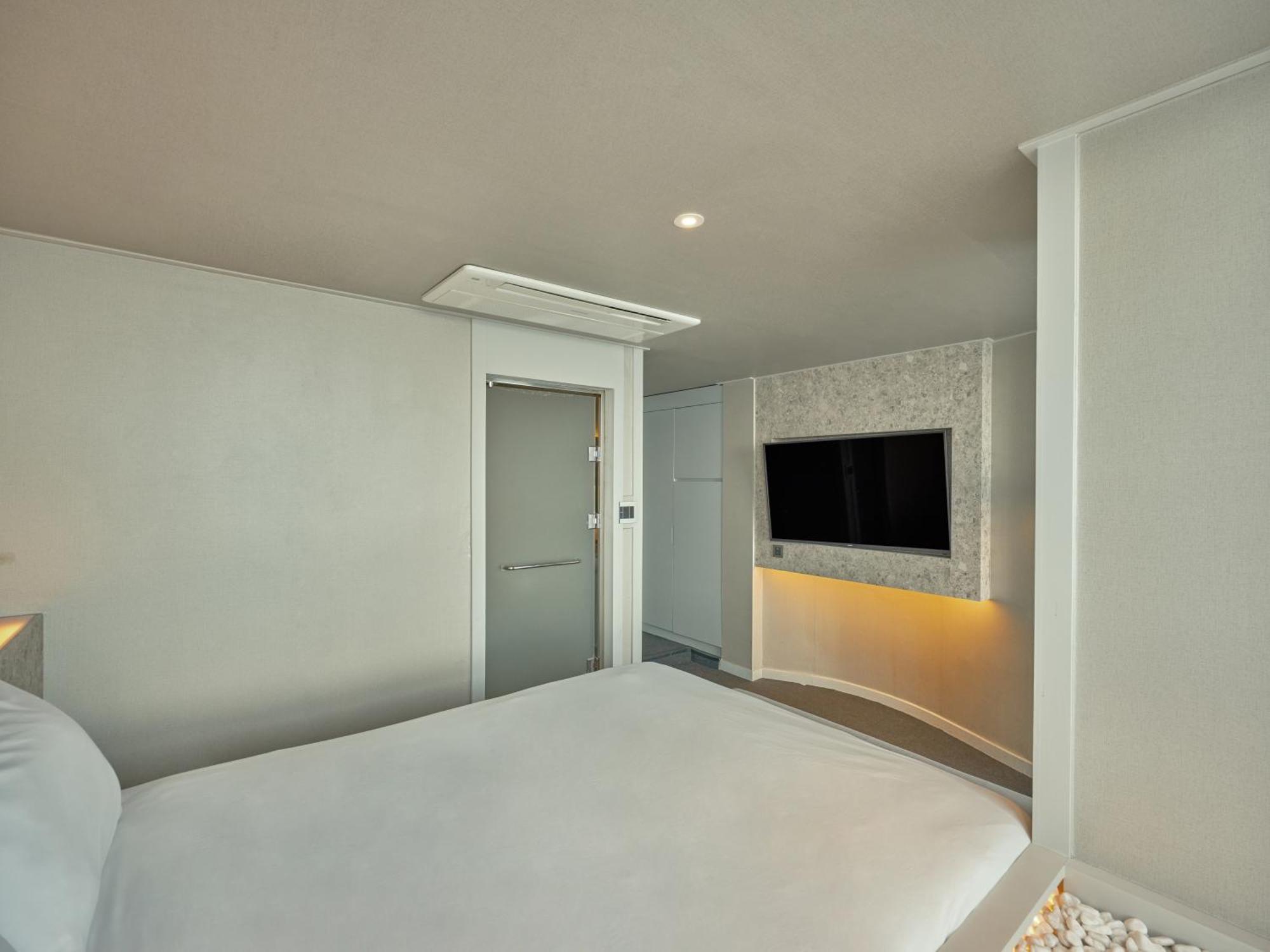 Uh Suite The Haeundae Busan Exteriör bild